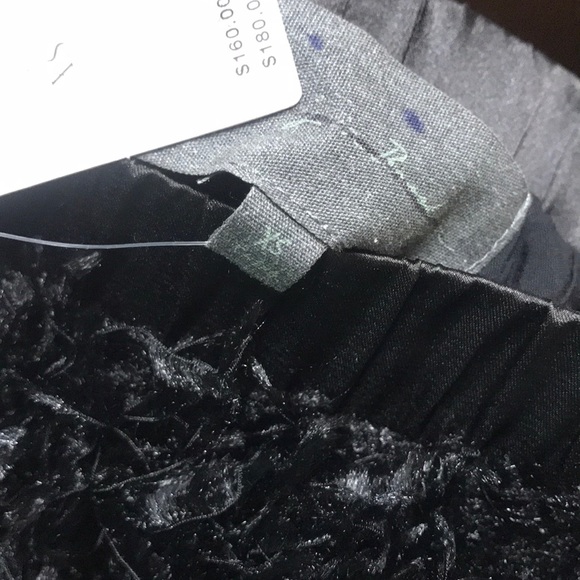 Anthropologie Sunday in Brooklyn feathered skirt - Picture 5 of 5